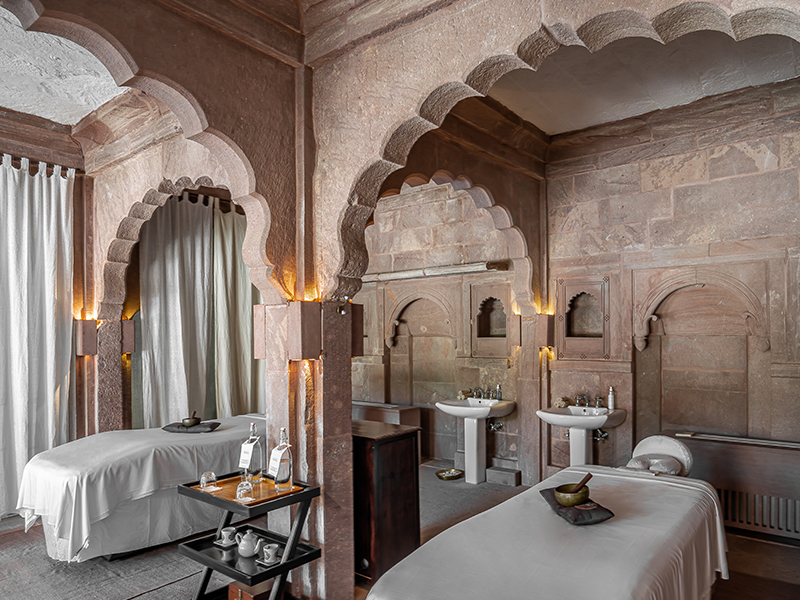 Raas-Jodhpur-Heritage-Boutique-Hotel-Rajasthan-Design-Pataki