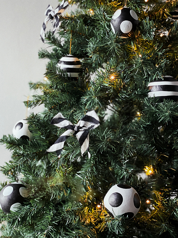 Christmas-Ornaments-Design-Pataki