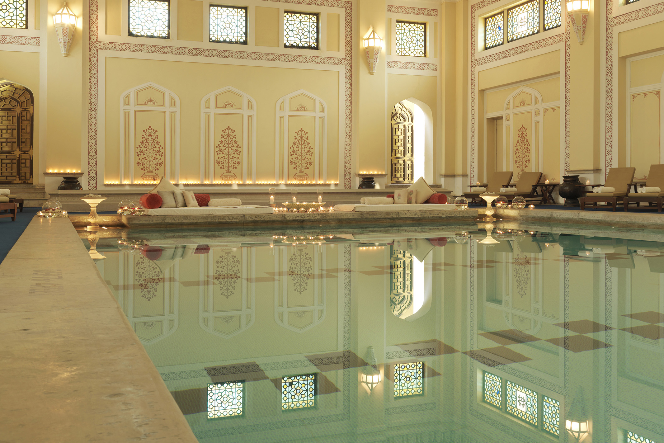Your Guide To India’s 10 Most Unique Hotel Pools - Design Pataki