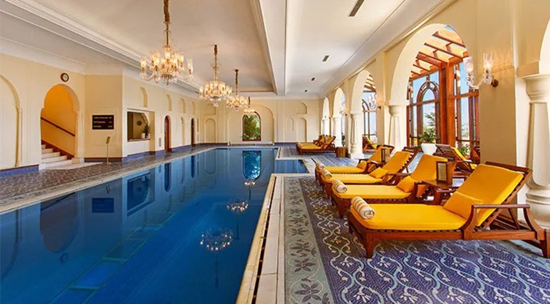 Guide-India-Unique-Hotel-Pools-Wildflower-Hall-Oberoi-Shimla-Design-Pataki