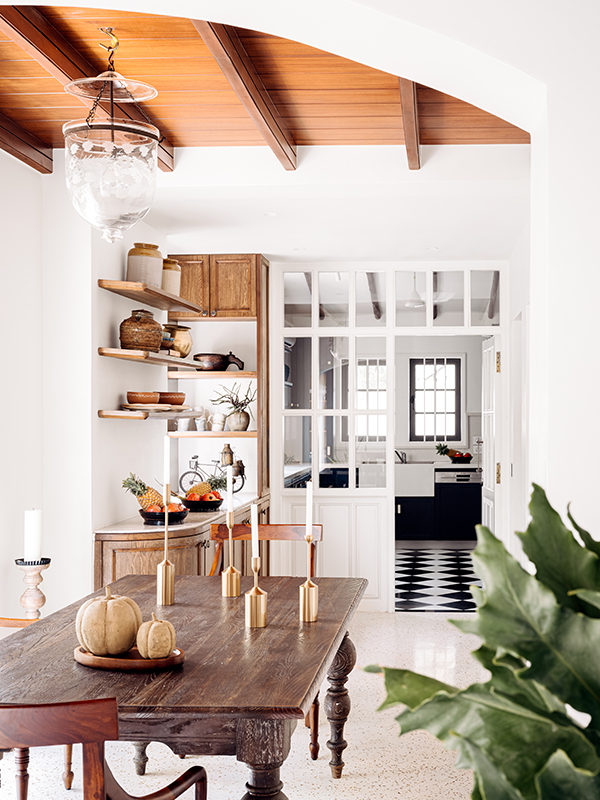 5-Country-Inspired-Kitchens-We-Adore-Design-Pataki