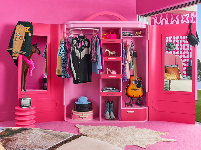 Barbie’s-All-Pink-Life-Size-Malibu-Dollhouse-Up-For-Rent-Design-Pataki