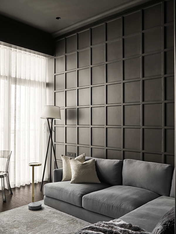 Neoclassicism-Modern-Monochrome-Palatial-Worli-Mumbai-Apartment-Design-Pataki