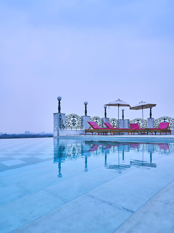 5-Rooftop-Restaurants-in-India-Promise-A-Perfect-Golden-Hour-This-Valentine’s-Day-06