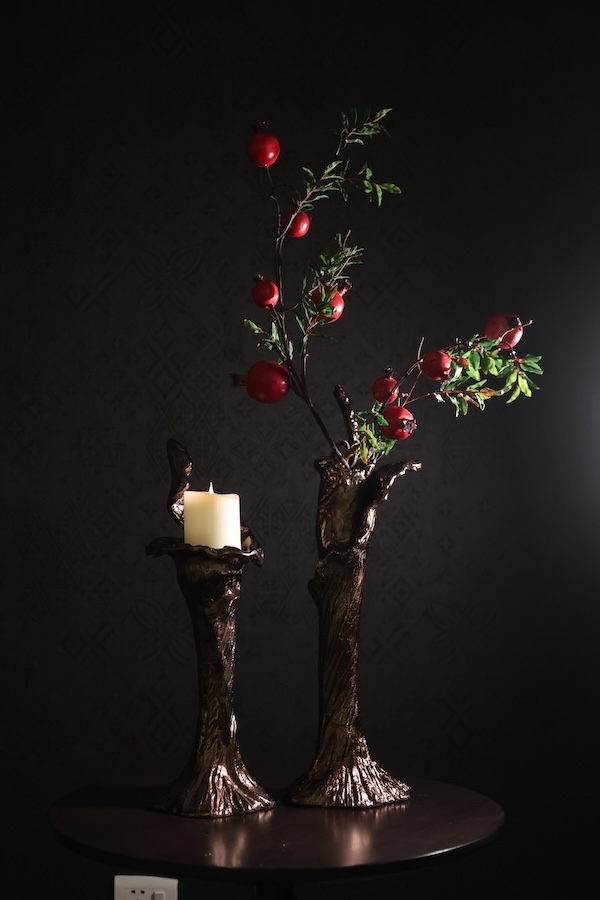 Christmas Tree Decor Dark Theme Aesthetic