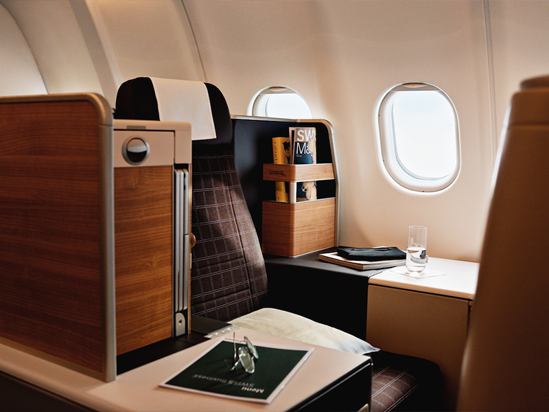 Business Class passengers are provided with flatbed seats that extend to over two metres in length, complemented by generous personal storage space. (Image Credit: Swiss International Air Lines)