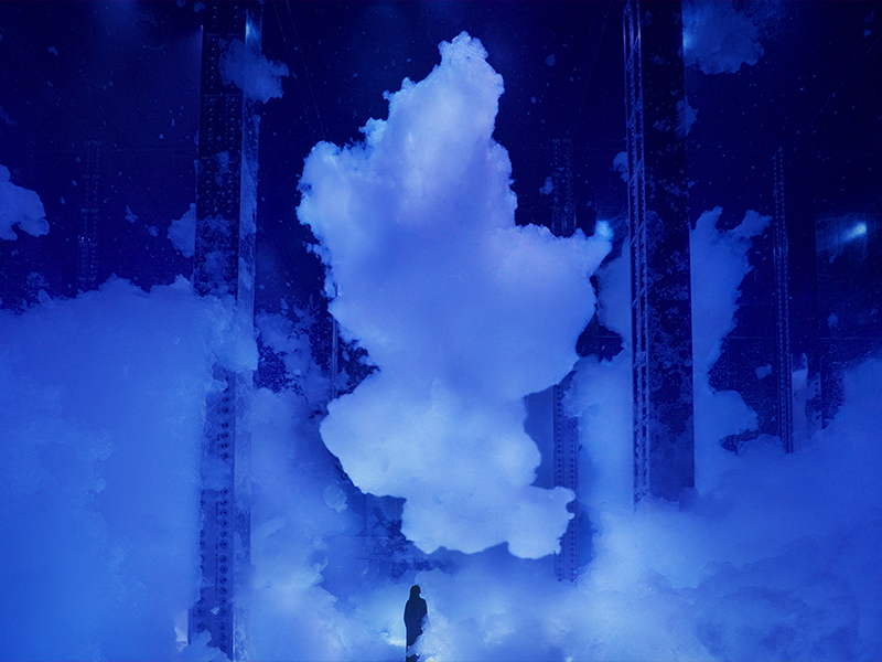 Massless Amorphous Sculpture 2020 manifests as a floating form born from bubbles and ambient energy, a sculpture that exists in flux. (Image Credits: Courtesy of teamLab and Pace Gallery)