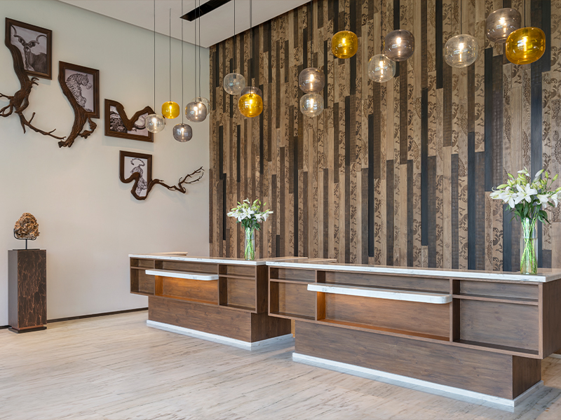Knotty pine wood features heavily in the design of the hotel. (Image Credits: Jim Corbett Marriott & Spa)