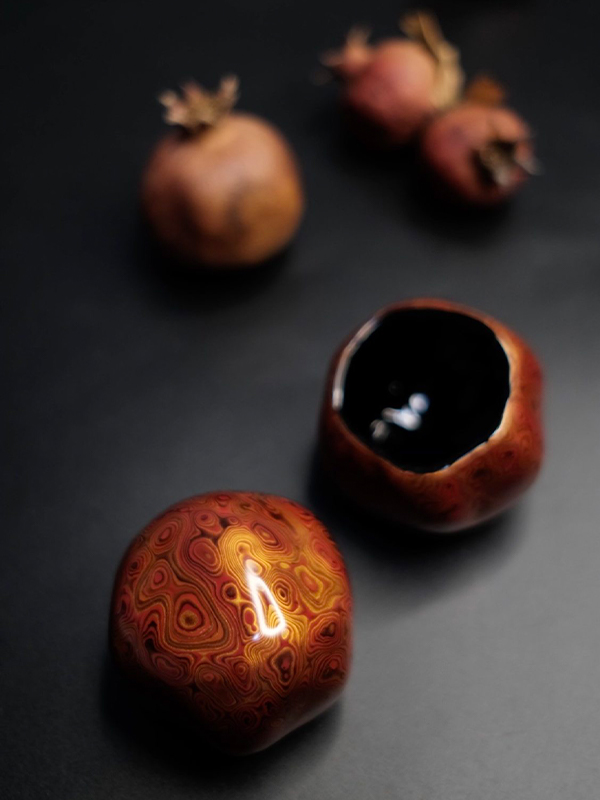 ‘Practicality’ by Liu Han and Liu Shuai for Chengyan Lacquerware Studio catches the eye with its calm confidence and can still feel thoughtful, refined, and full of meaning. (Image Credits: Design Shanghai)