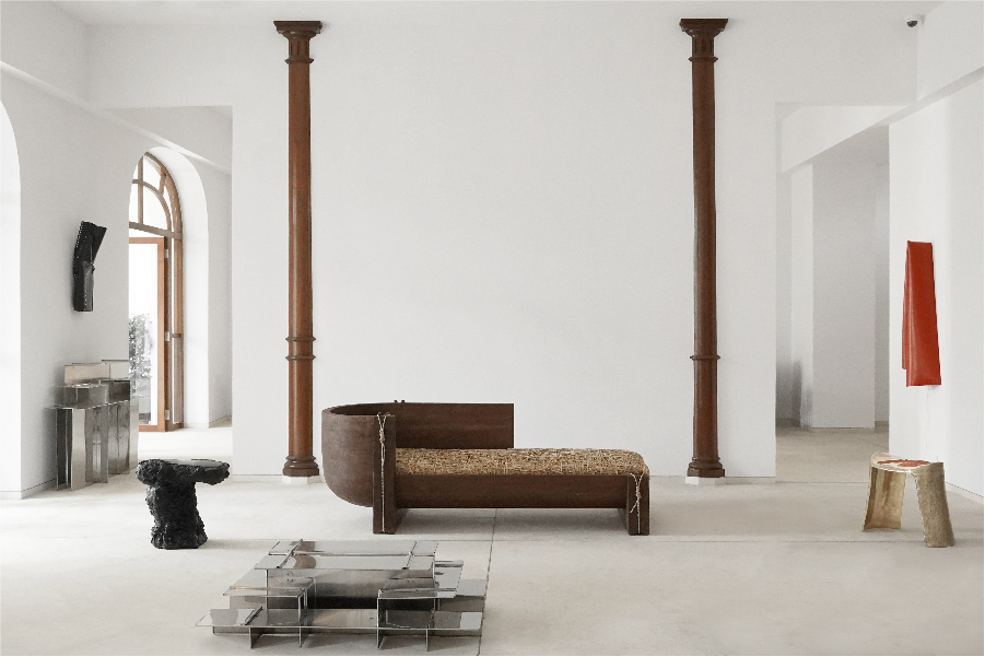 In the interiors of Æquō, Sudheer Rajbhar’s signature canvas-mesh fused with recycled rubber transforms fashion references into sculptural, sustainable collectables. (Image Credits: Courtesy of Æquō)