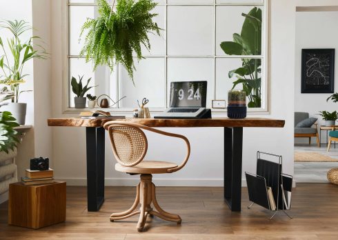 AI has moved beyond just screens to shaping daily life. From intuitive elevators to artisanal switches and sculptural purifiers, explore objects that learn, adapt, and elevate contemporary living.