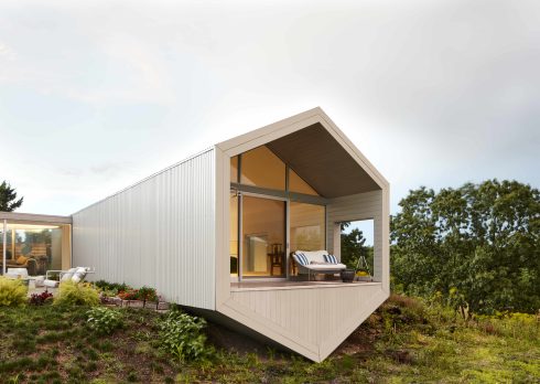 New York-based Indian architect Suchi Reddy is reshaping the bland minimalism of contemporary luxury spaces by embracing neuroaesthetics, guided by her ethos: ‘form follows feeling.’