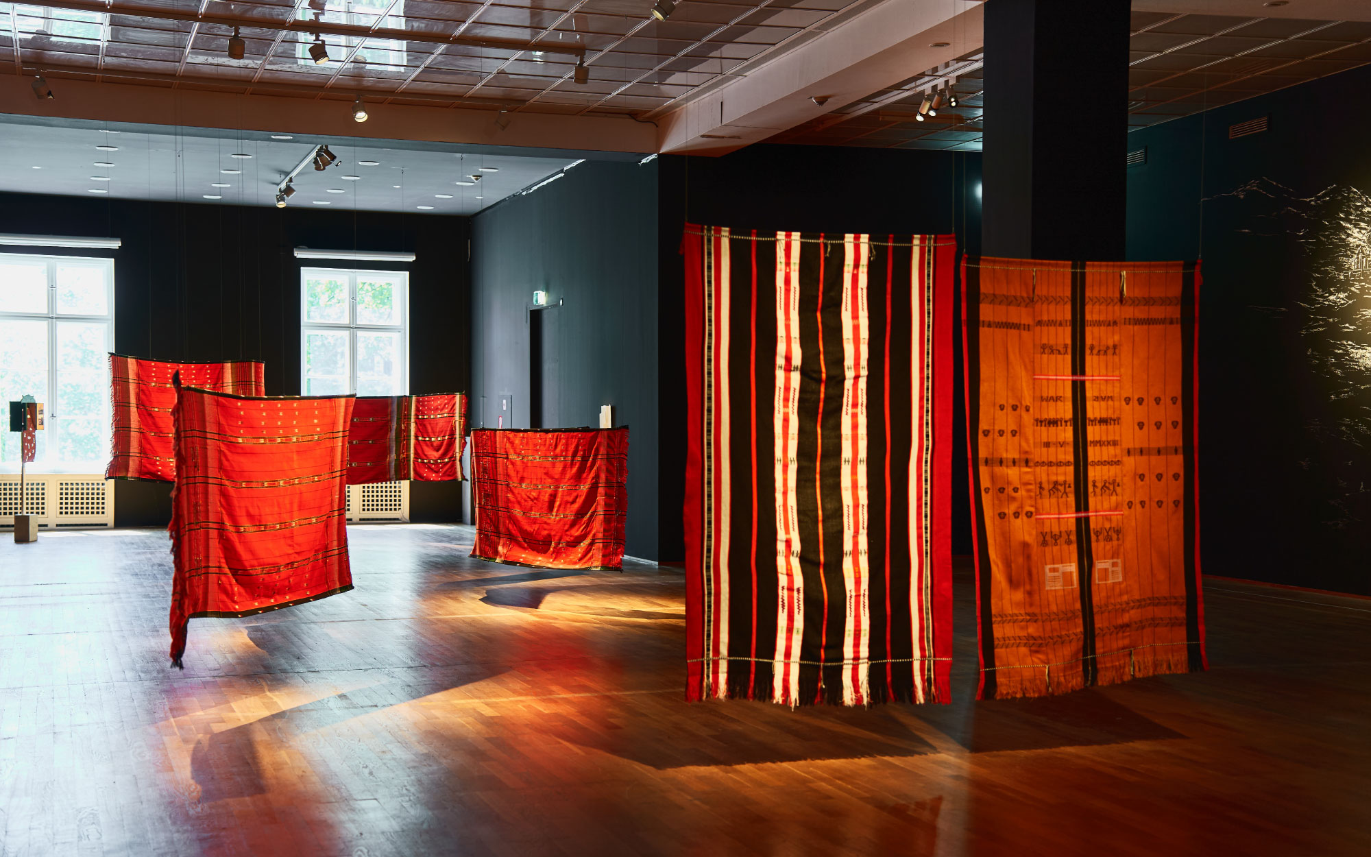 Zamthingla Ruivah Shimray, Installation view at Berlin Biennale (© Zamthingla Ruivah Shimray, Image credits of: Aristidis Schnelzer)