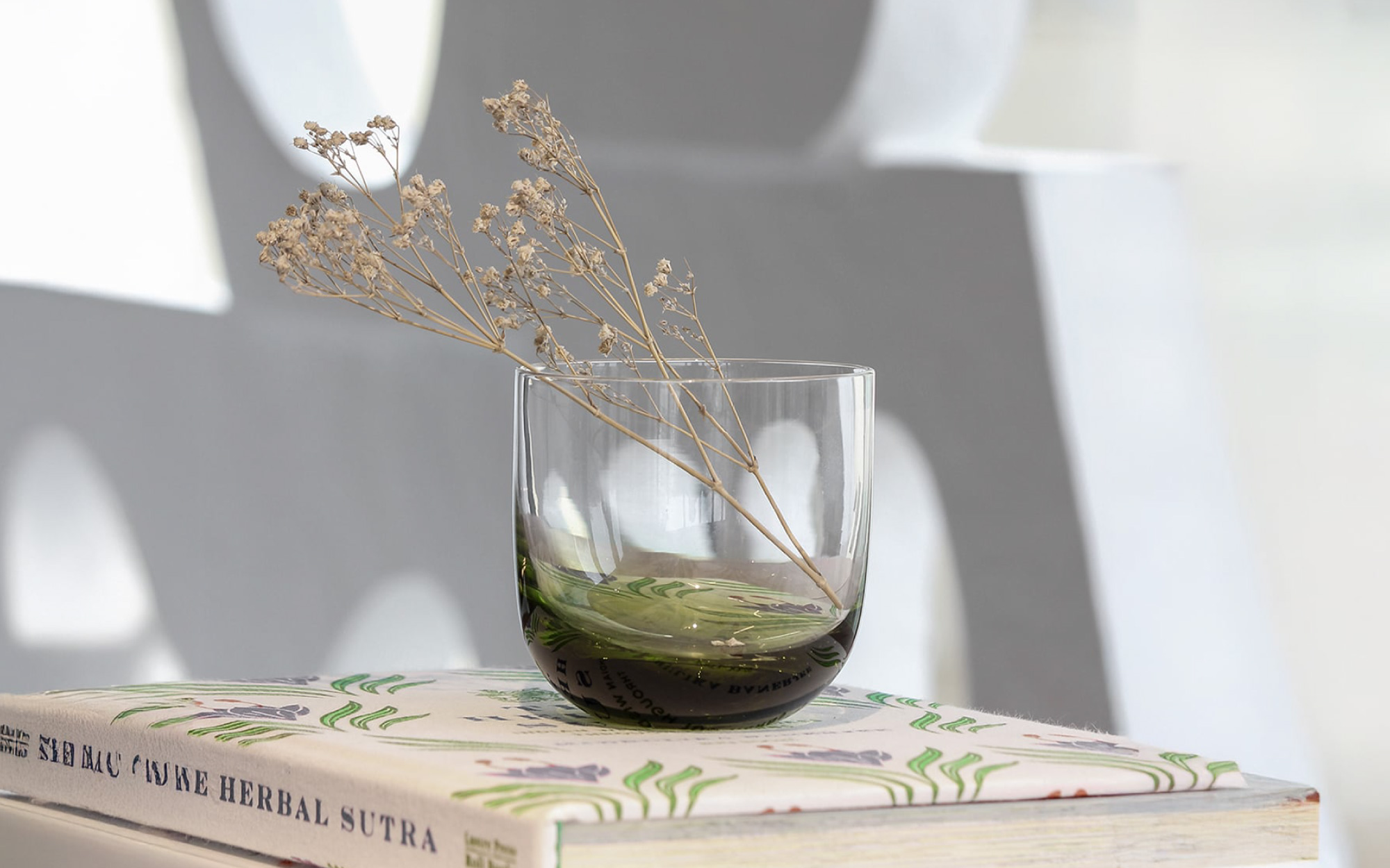 Tank Whiskey Gift Set by Tom Dixon at The House of Things. Price – ₹ 45,000. (Image Credits: Tom Dixon)