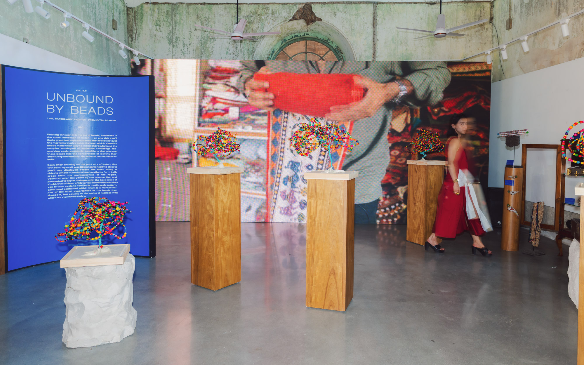 The bead sculptures gather colour, labour, and memory into sculptural monuments. (Image Credits: MOI)