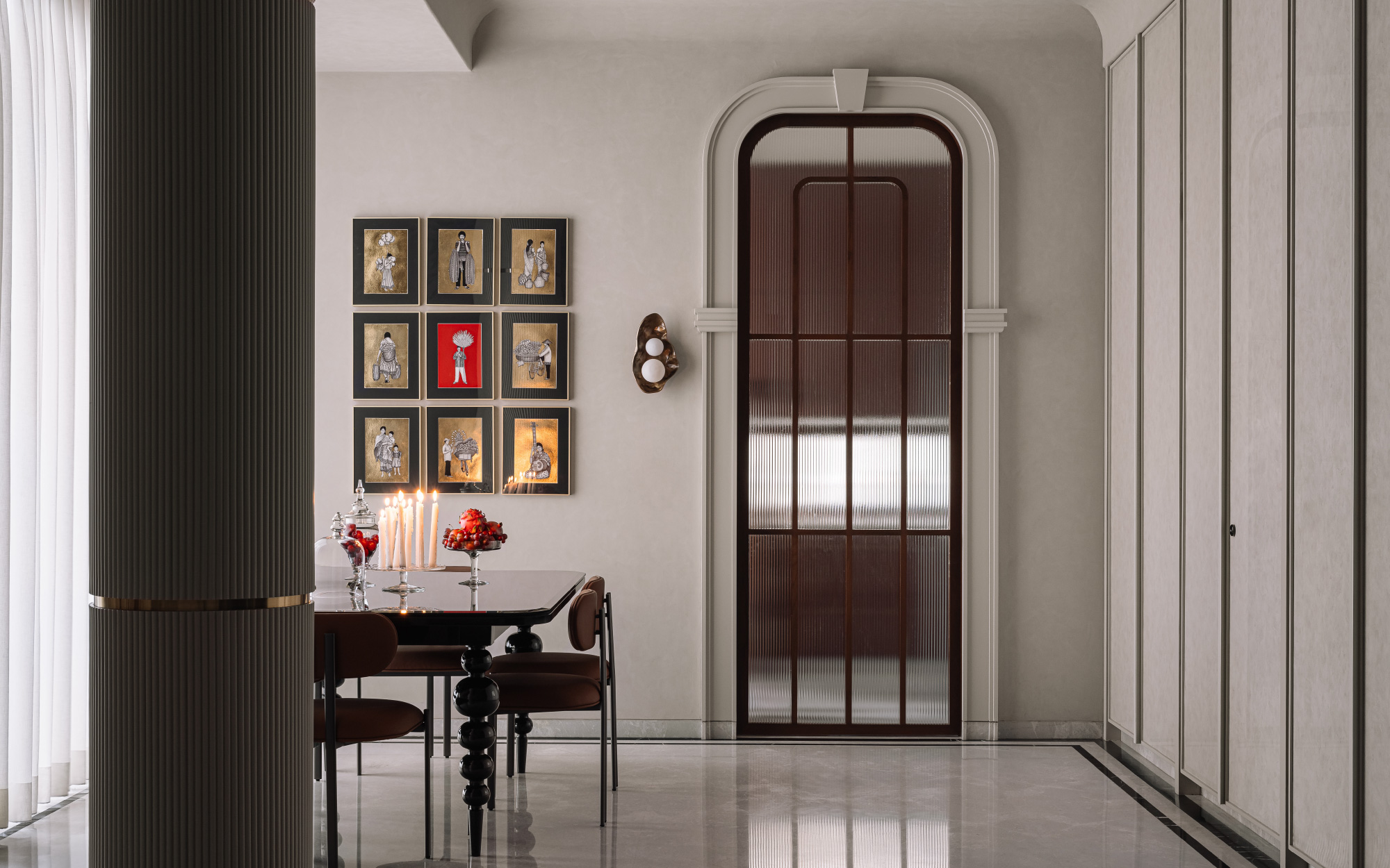 A stunning dining table by Blueloft sits surrounded by dining chairs by Waulte. (Image Credits: Ishita Sitwala)