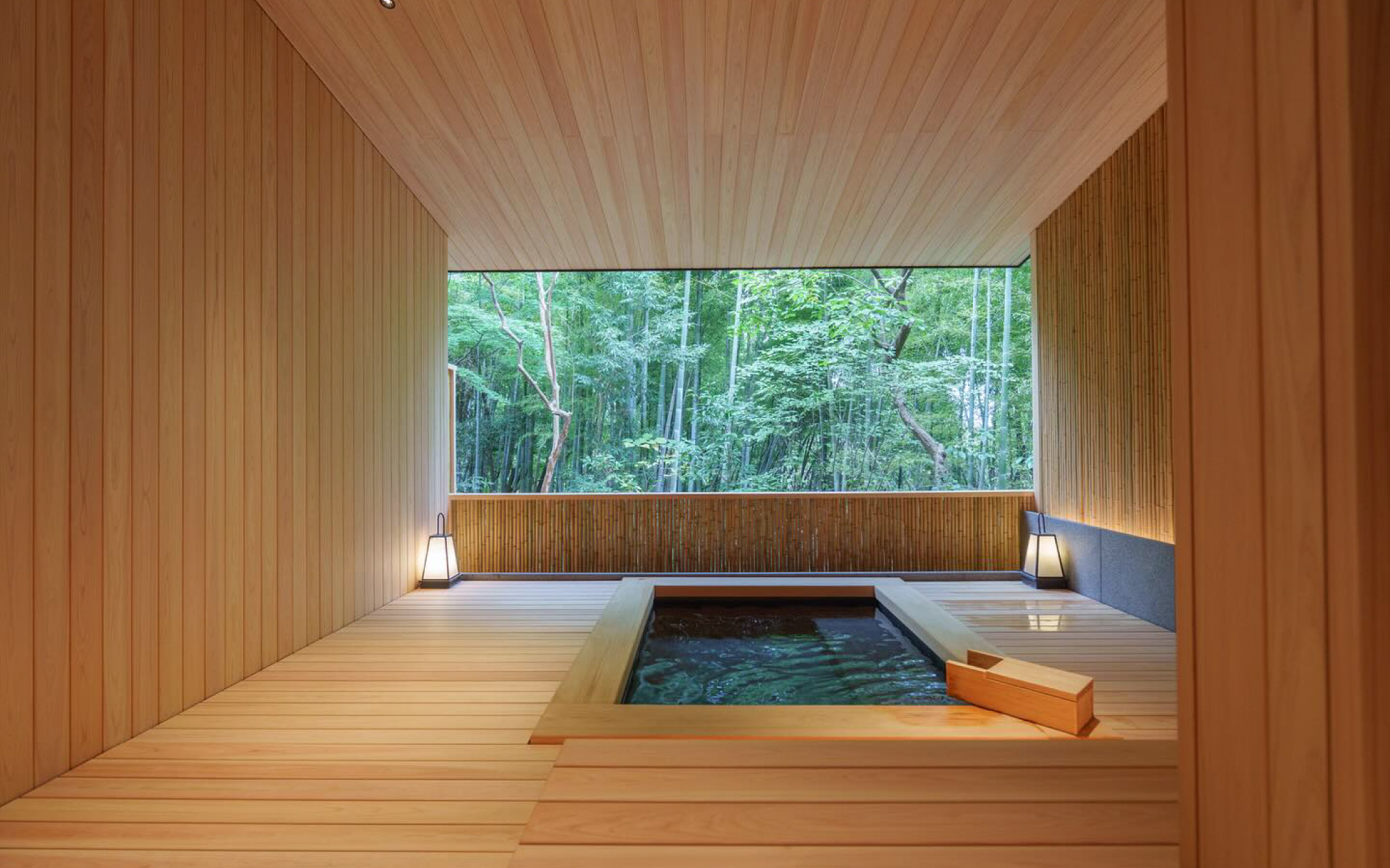 All the private outdoor hot spring baths in Beniya Mukayu’s guest rooms are crafted from fragrant hinoki cypress, whose gentle aroma is believed to purify both body and mind. (Image Credit: Beniya Mukayu)