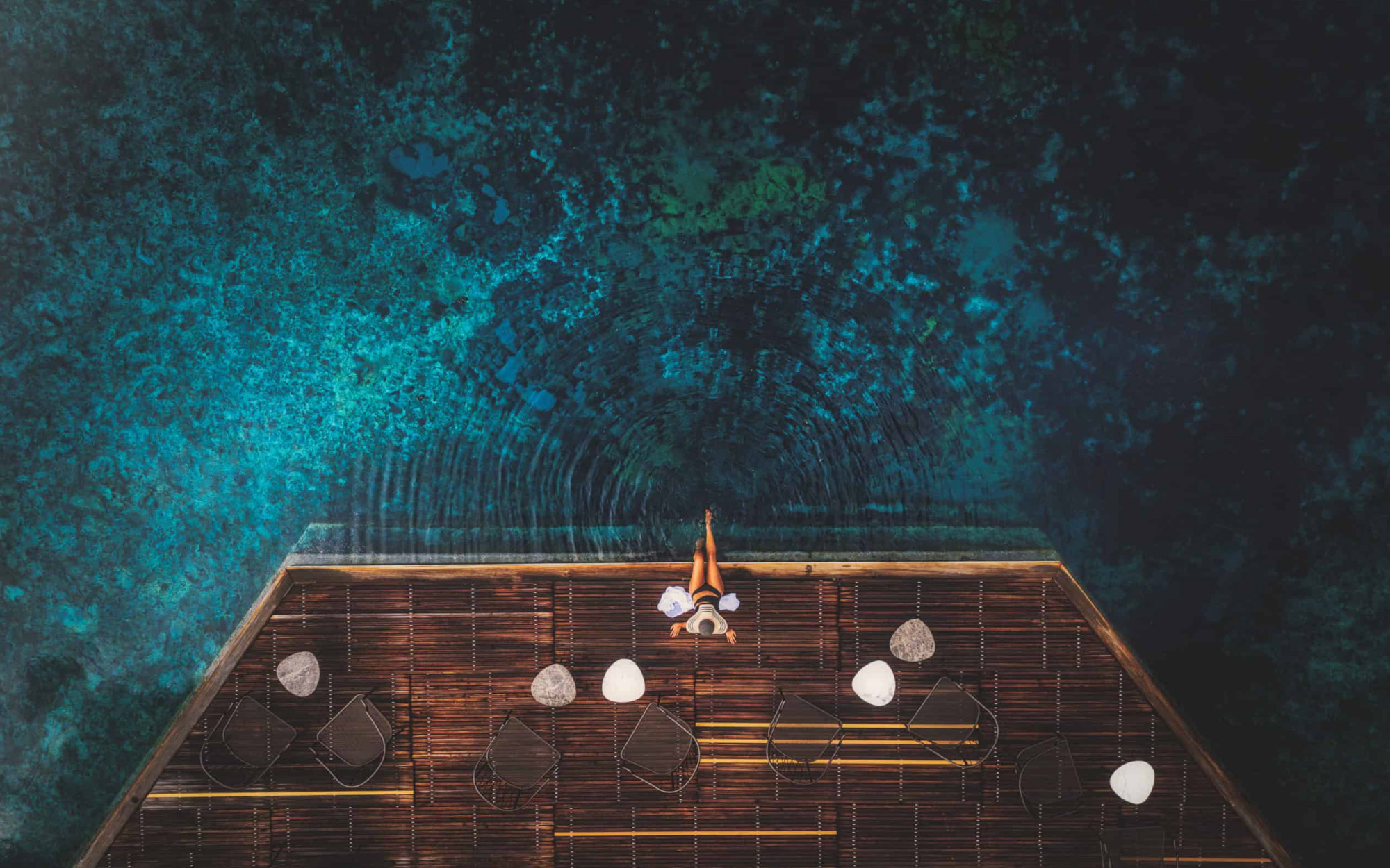 A bird’s-eye view of Saturnia’s millenary spring, where thermal waters emerge naturally at 37.5°C, flowing endlessly with balance and energy. (Image Credit: Terme di Saturnia)