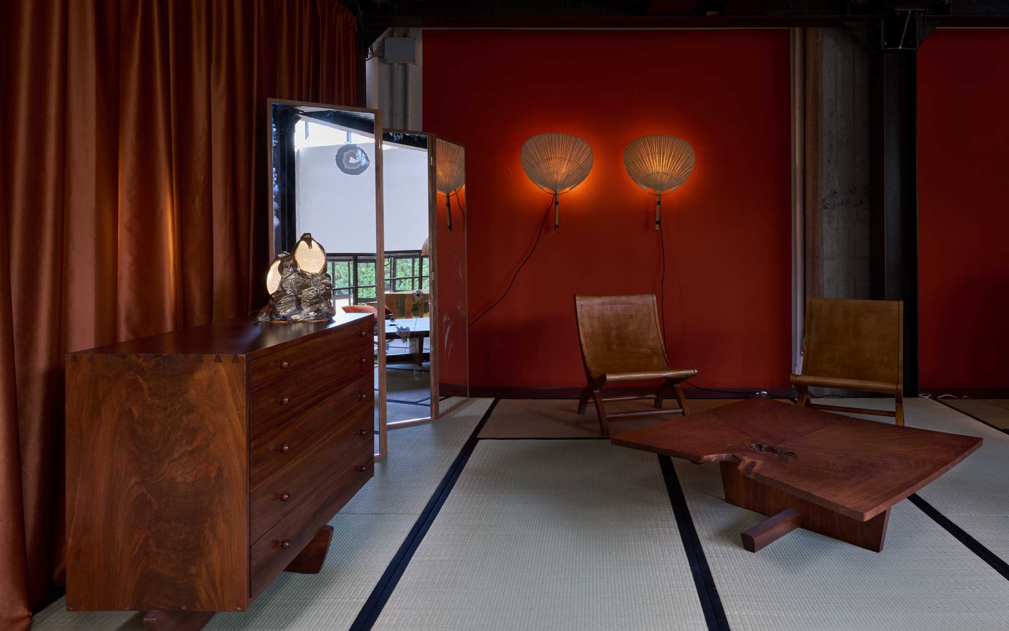 A ryokan-inspired meditation room of rare vintage pieces and soft light, designed for stillness and quiet reflection. (Image Credits: Filippo Pincolini)