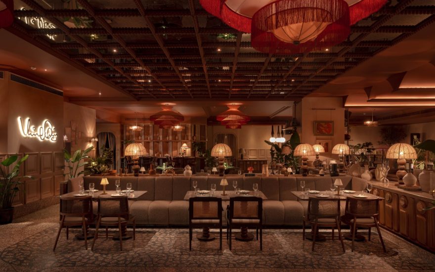 celebrity restaurants in Mumbai
