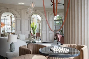 The New Office Mood Is Classical Architecture: 3 Offices That Bring The Style Back